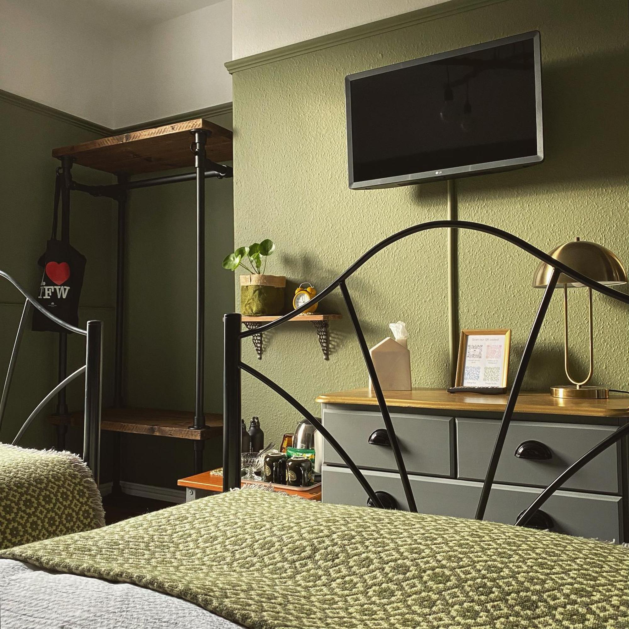 Crafnant House - Bed & Breakfast Trefriw ภายนอก รูปภาพ